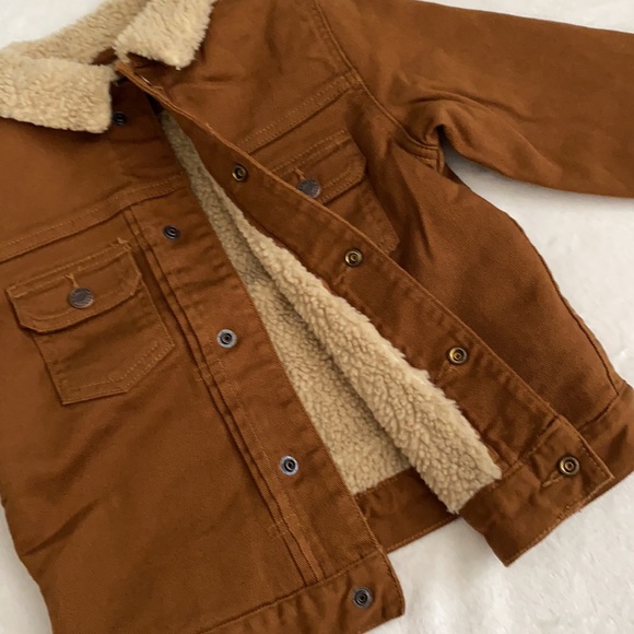 Gap Denim | Fall 2023 Sherpa Lined Icon Denim Jacket 778072 Bright Brown (5) - Picture 7 of 16